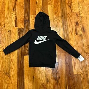 Nike Kids Black Hoodie BNWT sz 5-6